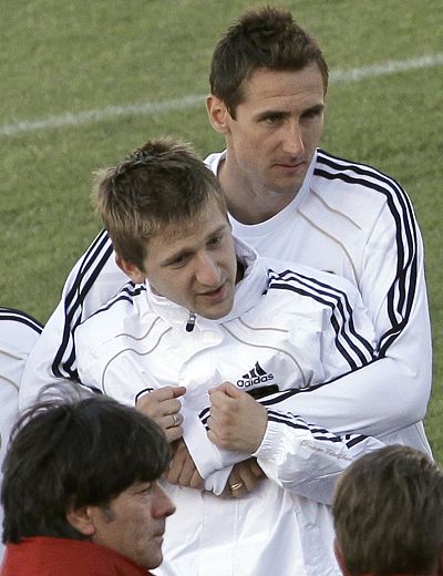 德国队碾压韩国队，马琳统治全场