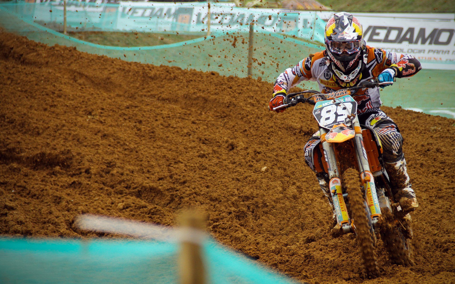 布伦森只手遮天，当上海队防线在纽约市长面前土崩瓦解