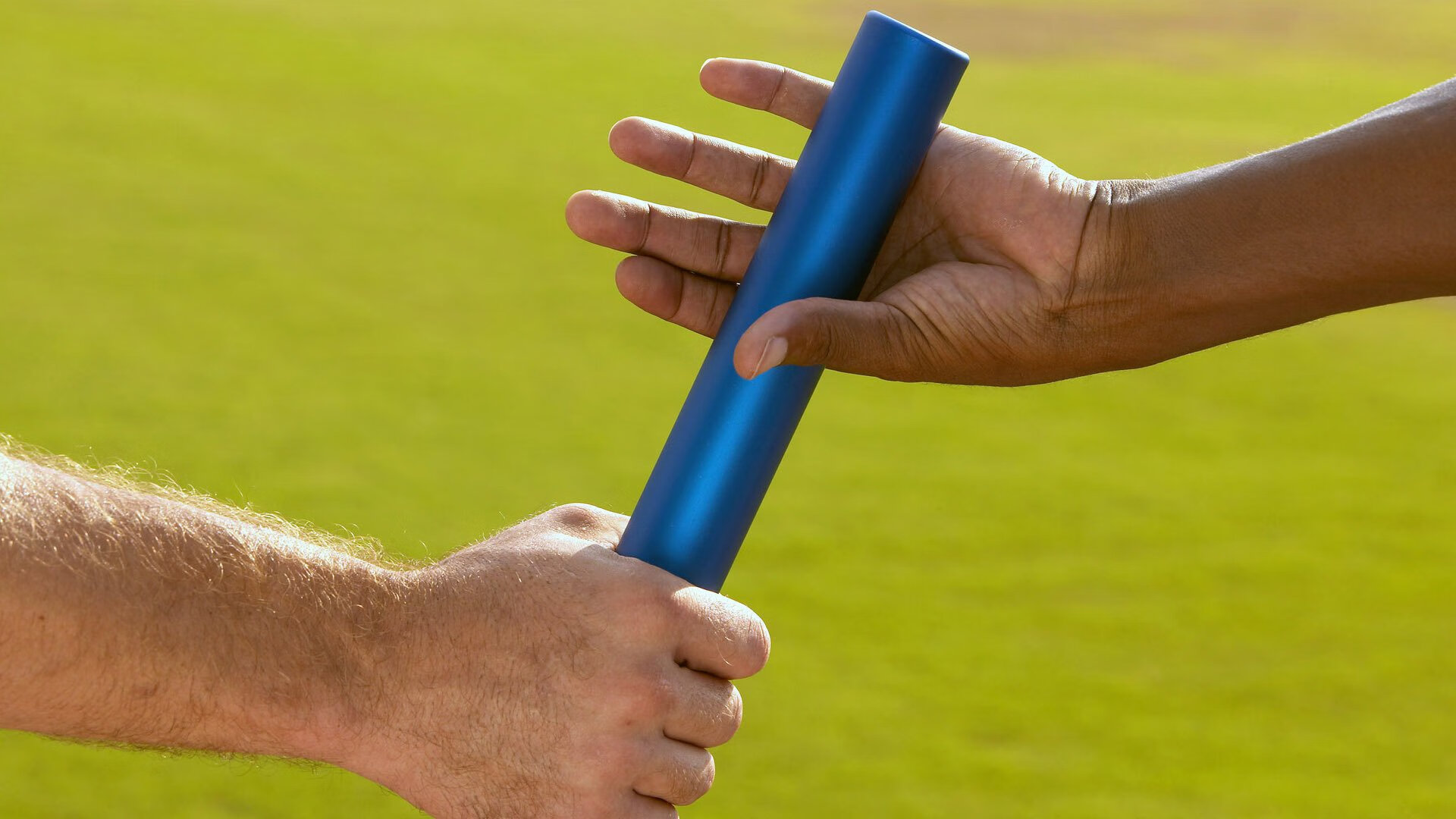 凯塞多接管世界杯，拜仁强势晋级，足球世界的新秩序与旧王权