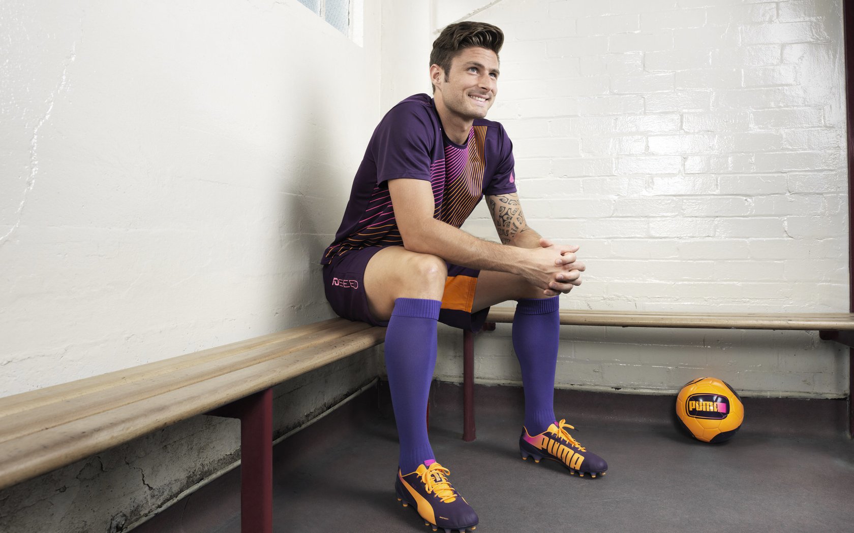 加克波全程高能输出，荷兰新王登基夜击碎枪手神话