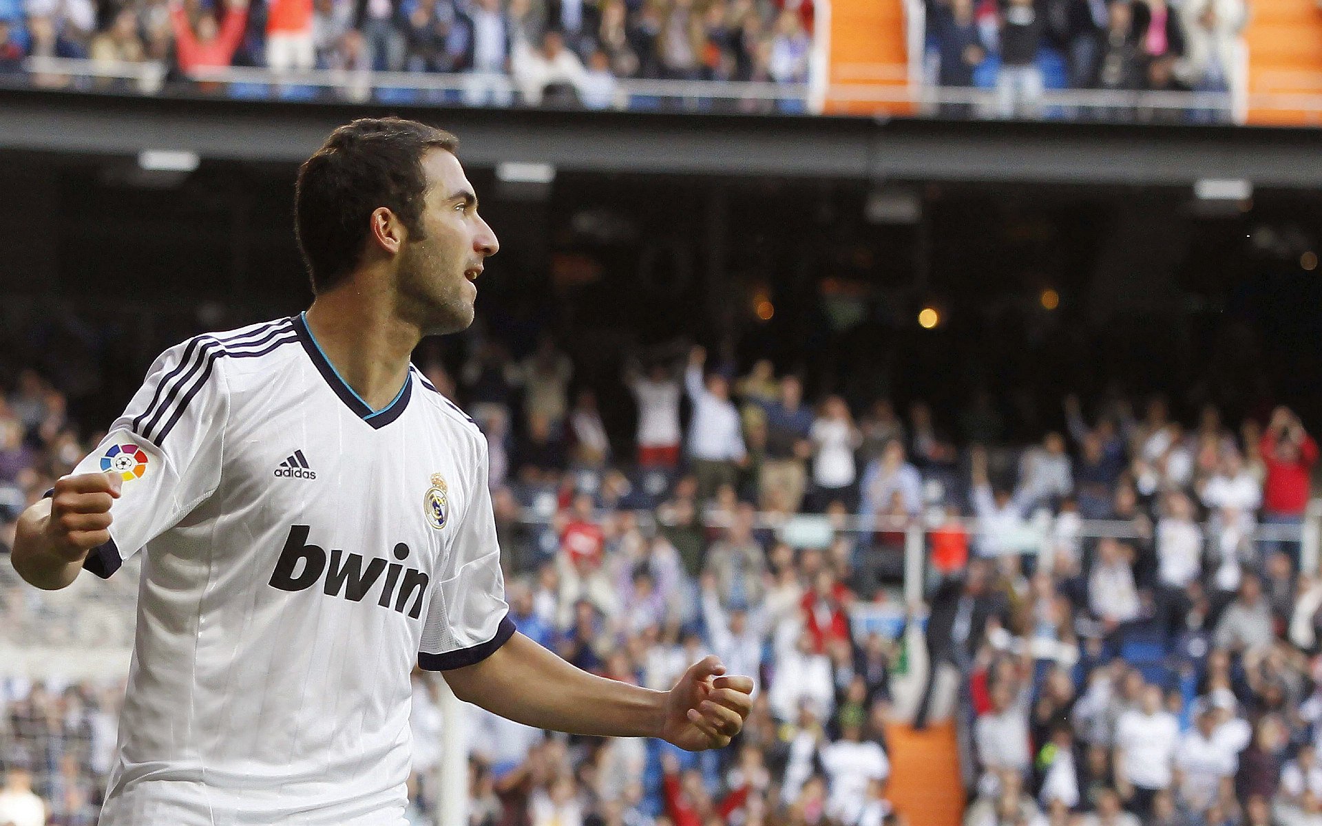 美国拿下卡塔尔，黄喜灿如何成为亚洲足球的大场面先生